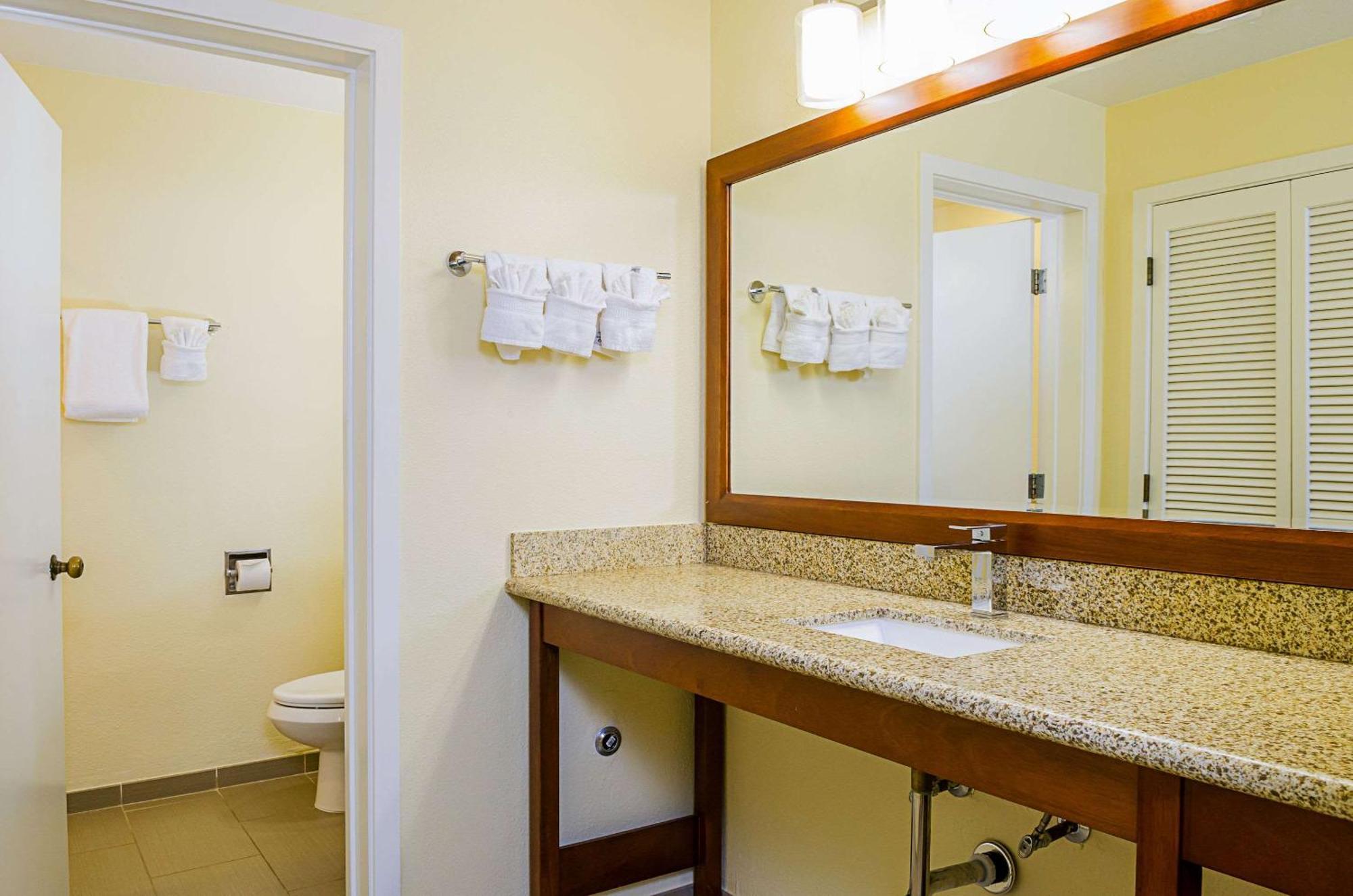 Comfort Inn Monterey Peninsula Airport Dış mekan fotoğraf