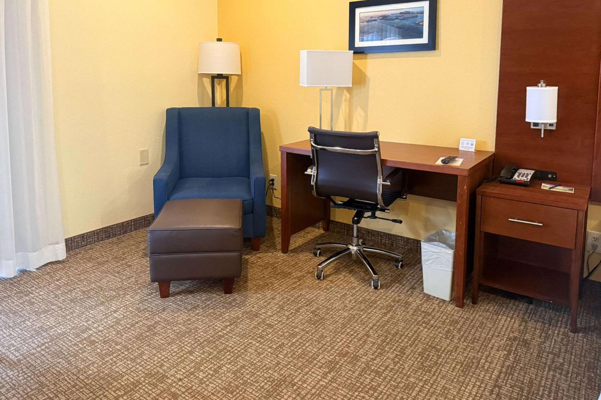 Comfort Inn Monterey Peninsula Airport Dış mekan fotoğraf